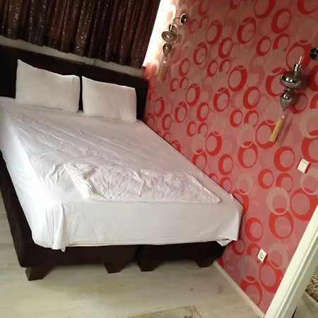 Taksimparis * Стамбул